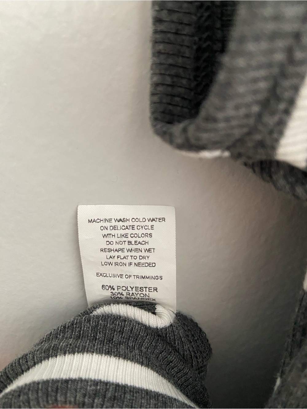 NWOT Striped T-Shirt Dress Grey White Short Sleeve Crew Neck Bodycon - Picture 12 of 13